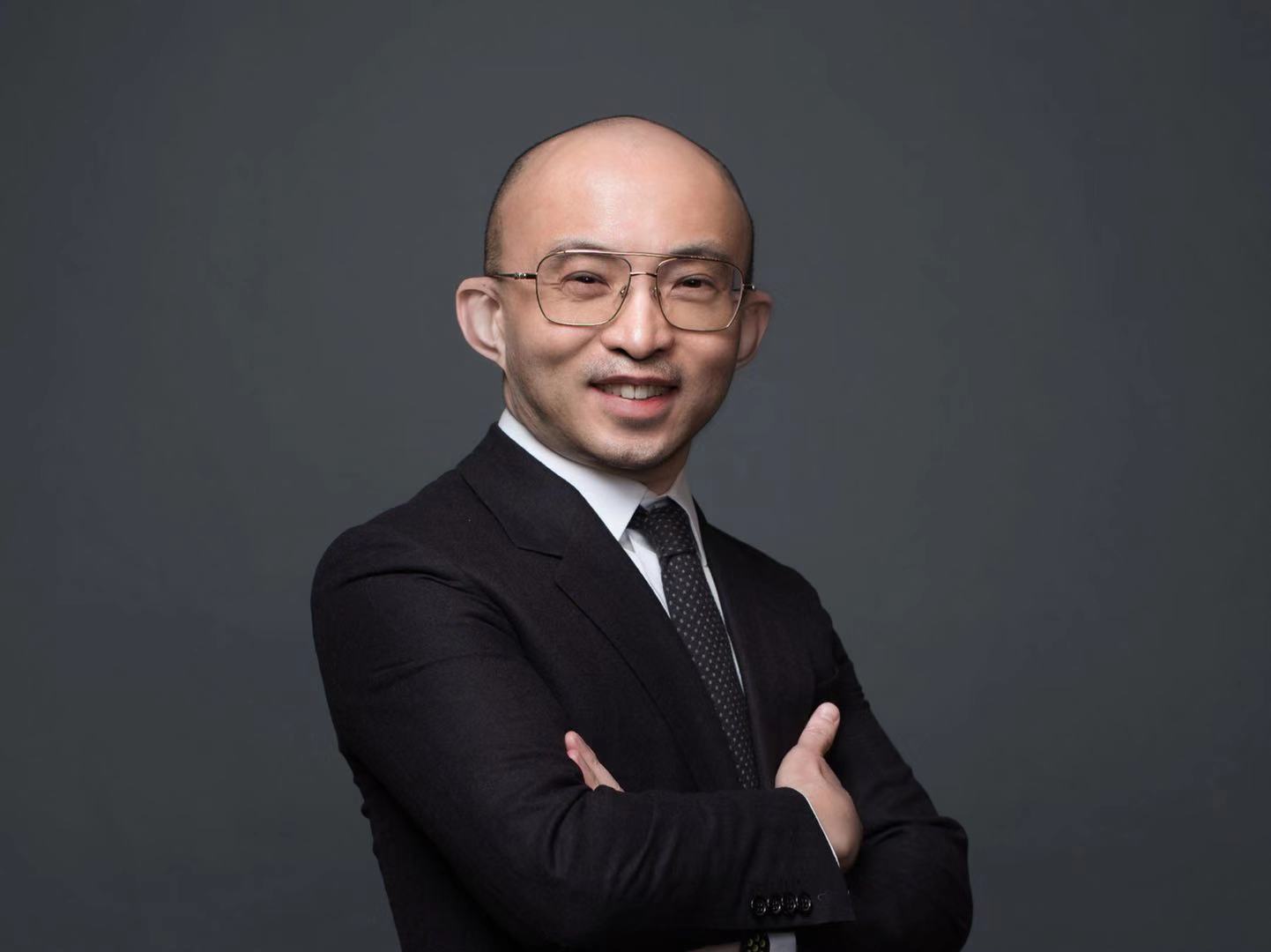 华兴资本 包凡