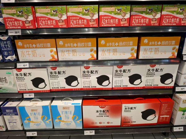 宏图优配 水牛奶产业观察: 60余品牌“分食”赛道, 网红产品进军线下